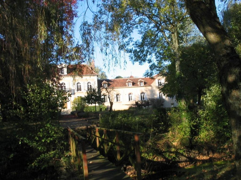 Domaine De Sainte Anne Panzió Venoy Kültér fotó