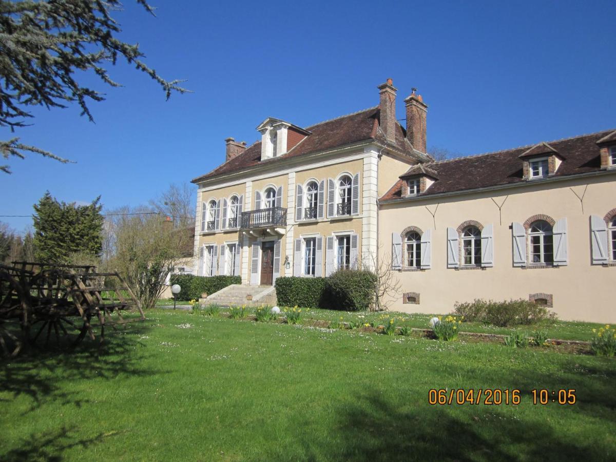 Domaine De Sainte Anne Panzió Venoy Kültér fotó